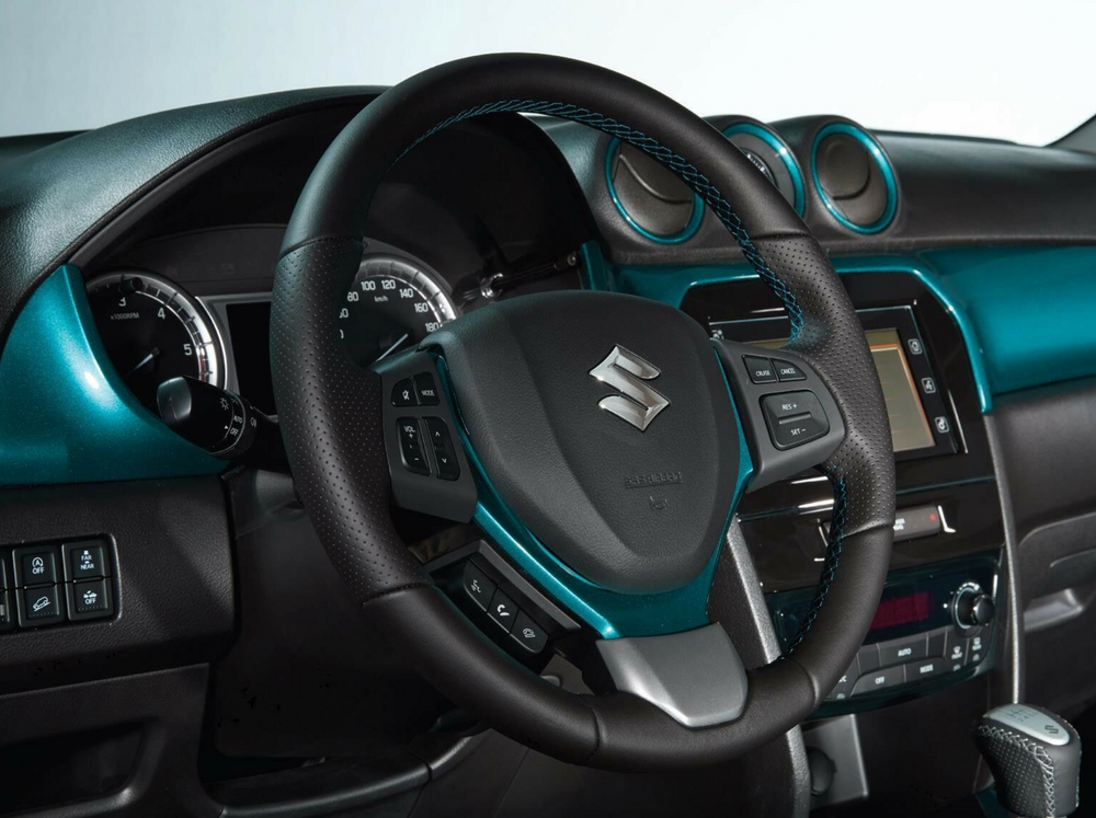 Suzuki Vitara Leather Steering Wheel Turquoise Stitching