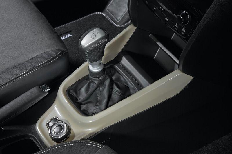 Suzuki Vitara Centre Console Coloured Trim - Various Colours